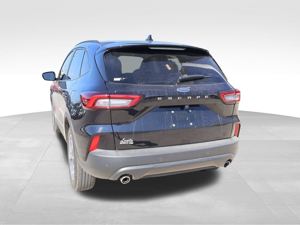 Certified 2026 Ford Escape ST-Line w/ Tech Pack #1 FWD image 21