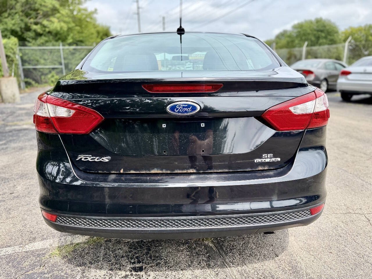 Used 2013 Ford Focus SE FWD image 4