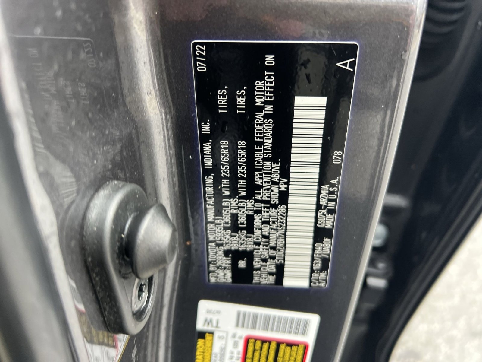 Used 2022 Toyota Highlander XLE image 29