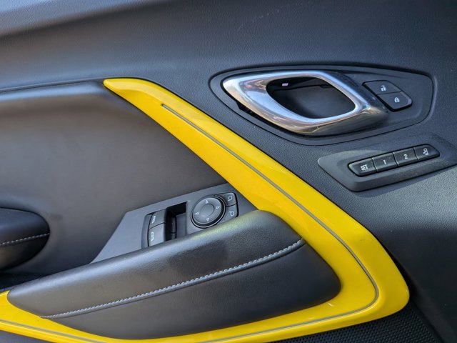 Used 2020 Chevrolet Camaro SS image 12