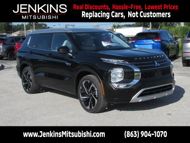 New 2025 Mitsubishi Outlander SEL