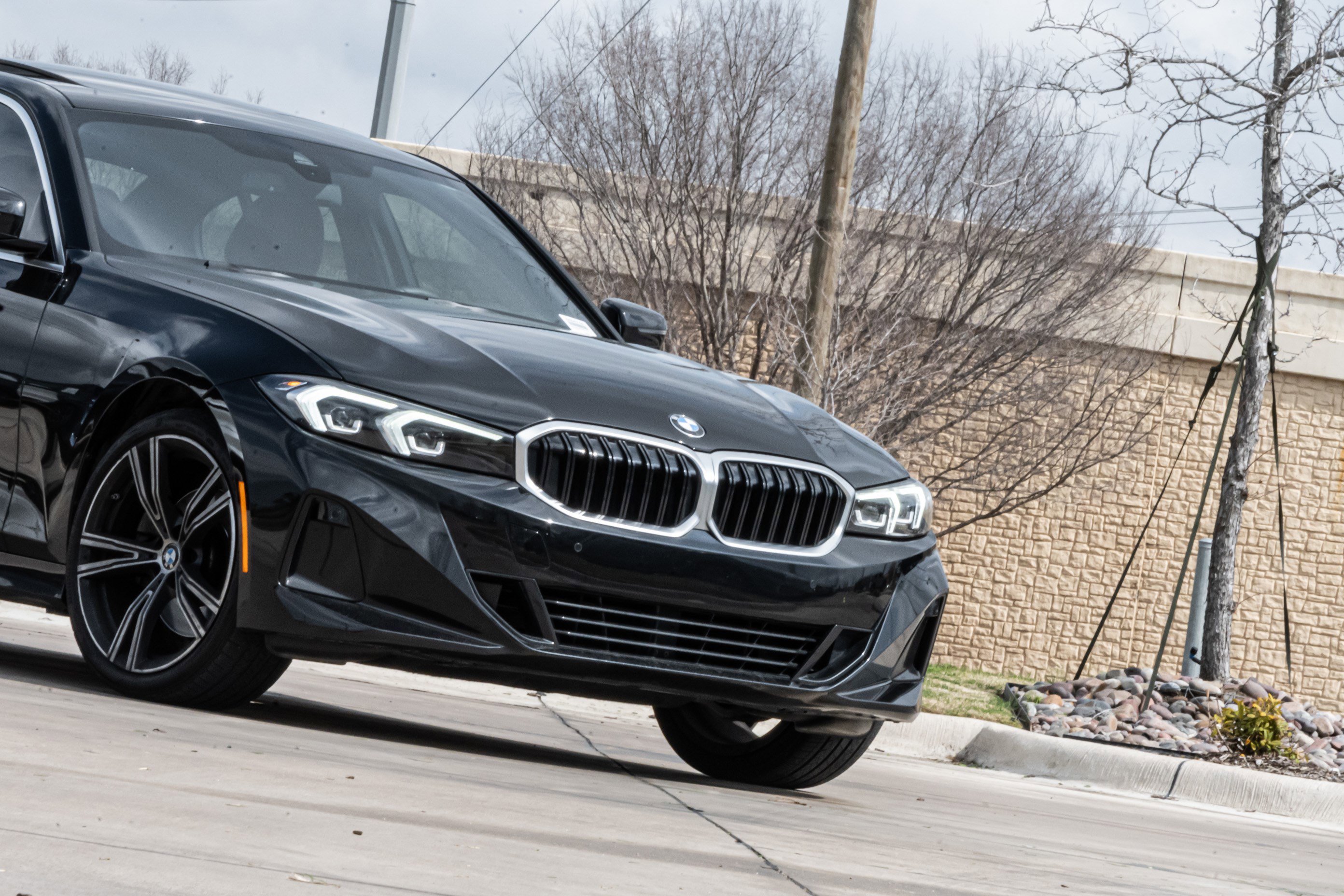 Certified 2024 BMW 330i Sedan w/ Premium Package image 5