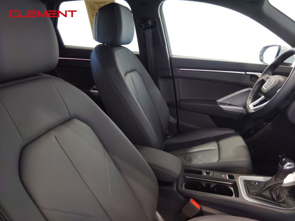 Used 2024 Audi Q3 2.0T Premium Plus w/ Premium Plus Package image 40