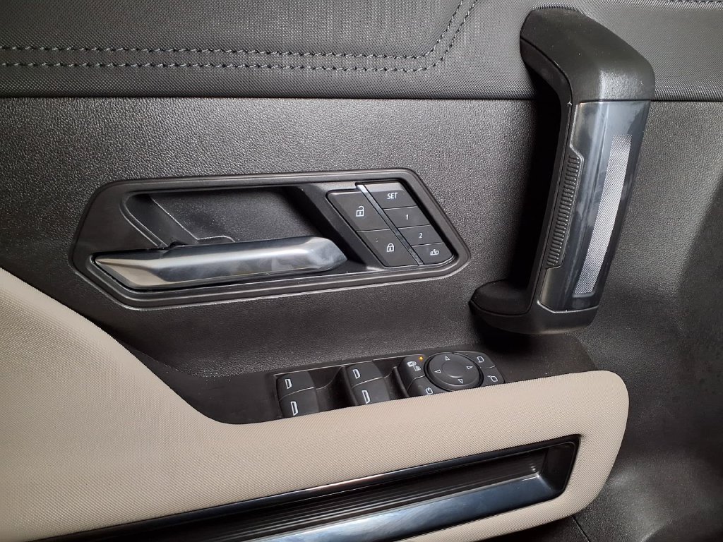 New 2026 GMC Hummer EV 4x4 Crew Cab image 15