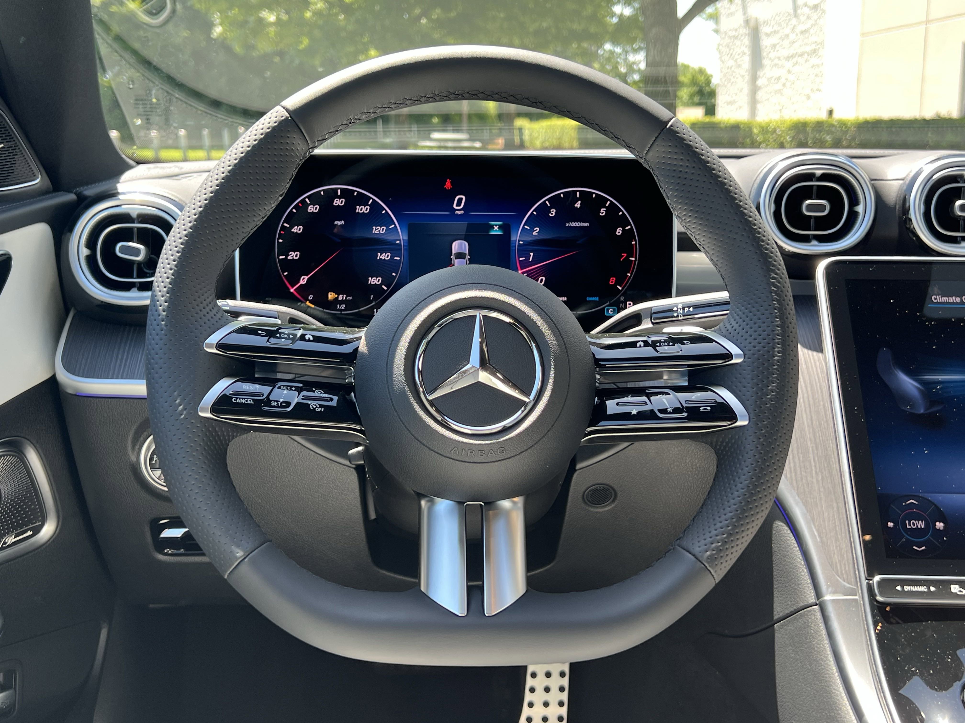 New 2025 Mercedes-Benz C 300 4MATIC Sedan image 18