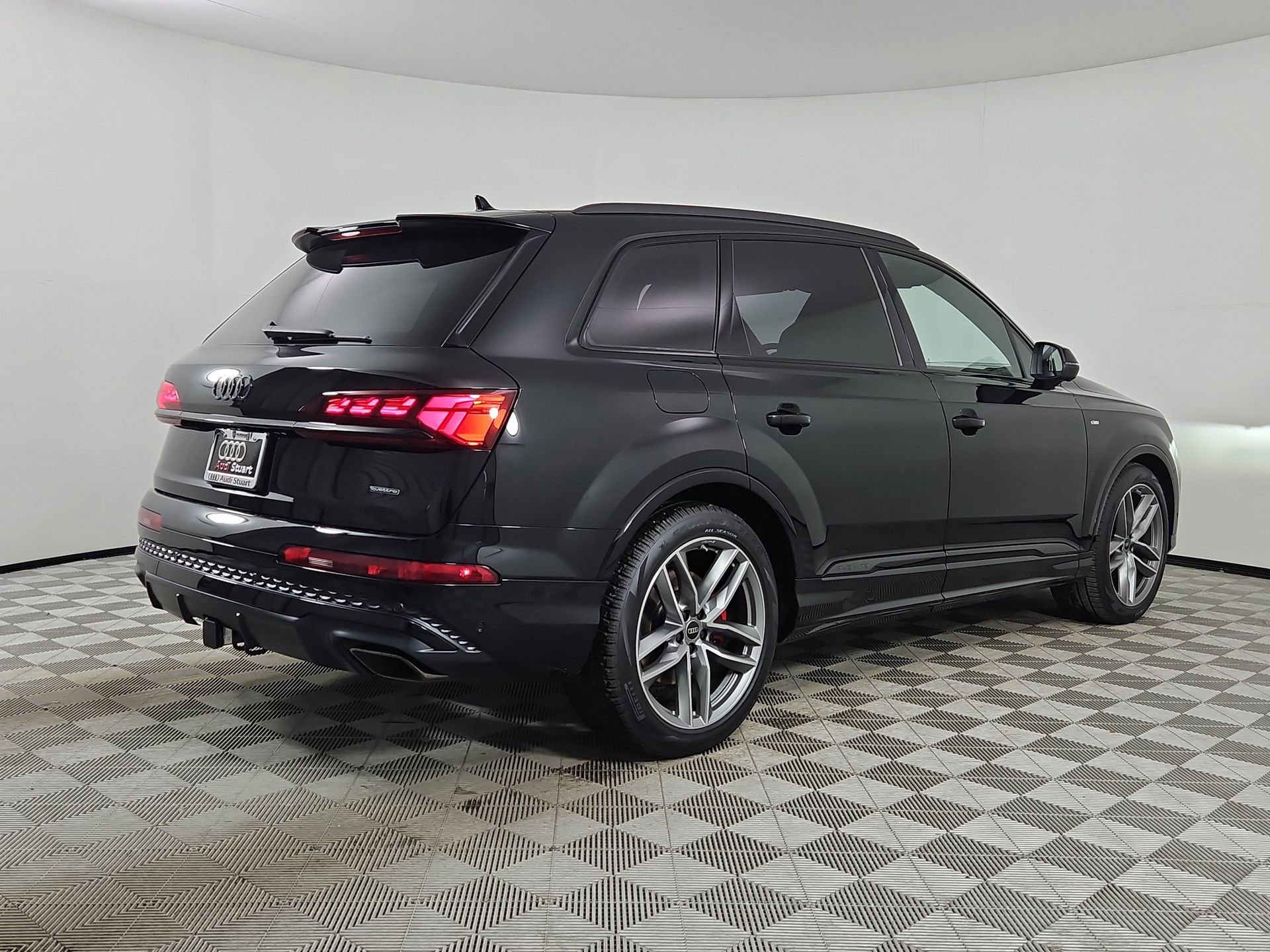 New 2026 Audi Q7 3.0T Prestige image 7
