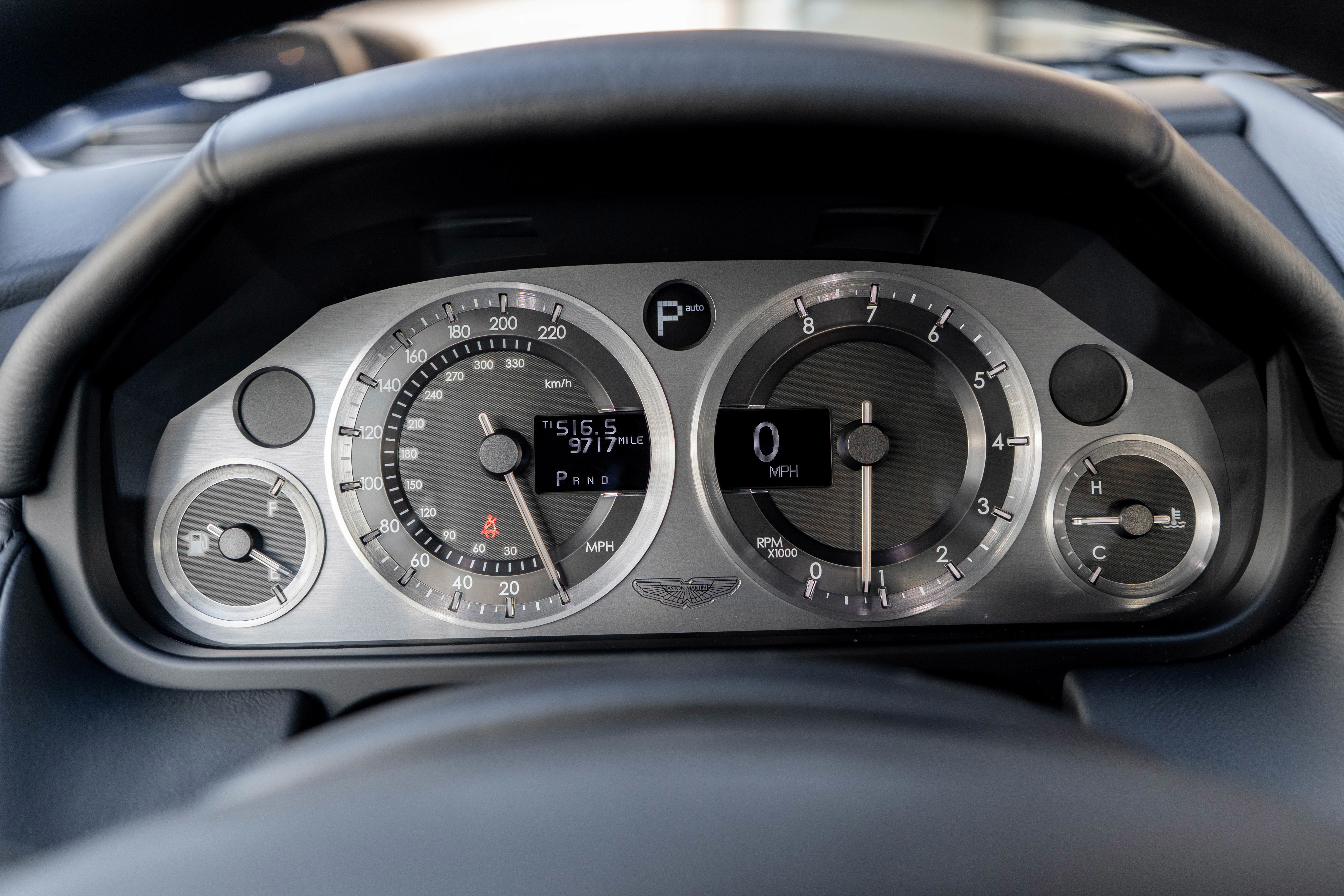 Used 2009 Aston Martin DB9 Volante RWD image 6