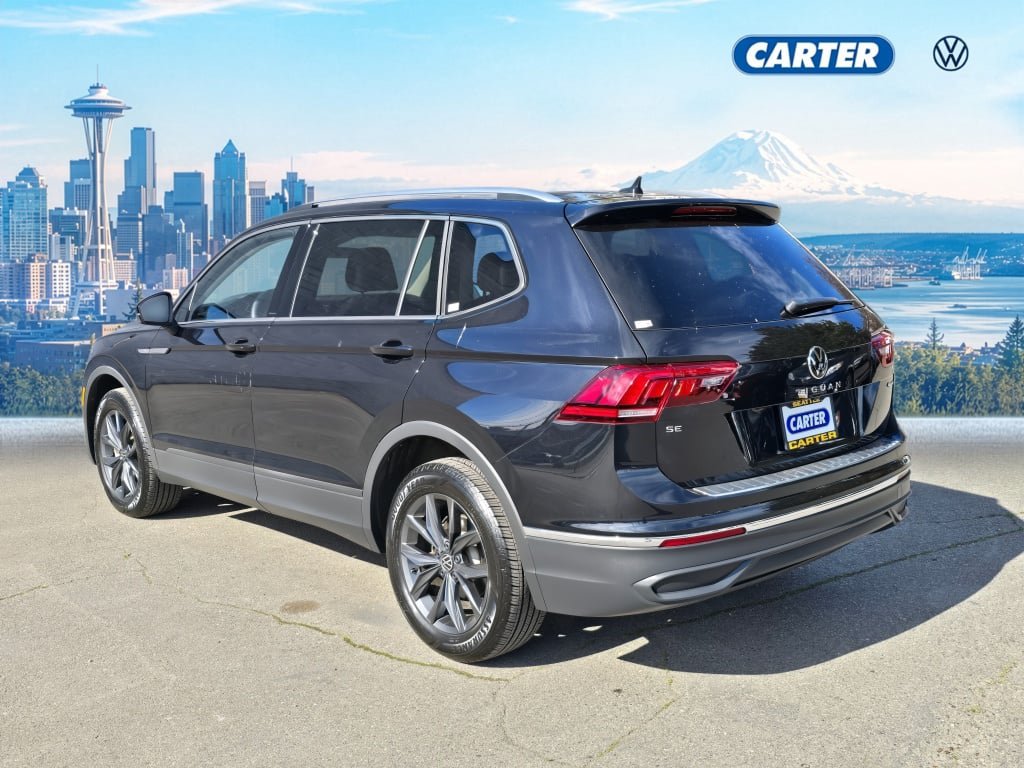 Used 2022 Volkswagen Tiguan SE w/ Panoramic Sunroof Package AWD/4WD image 5