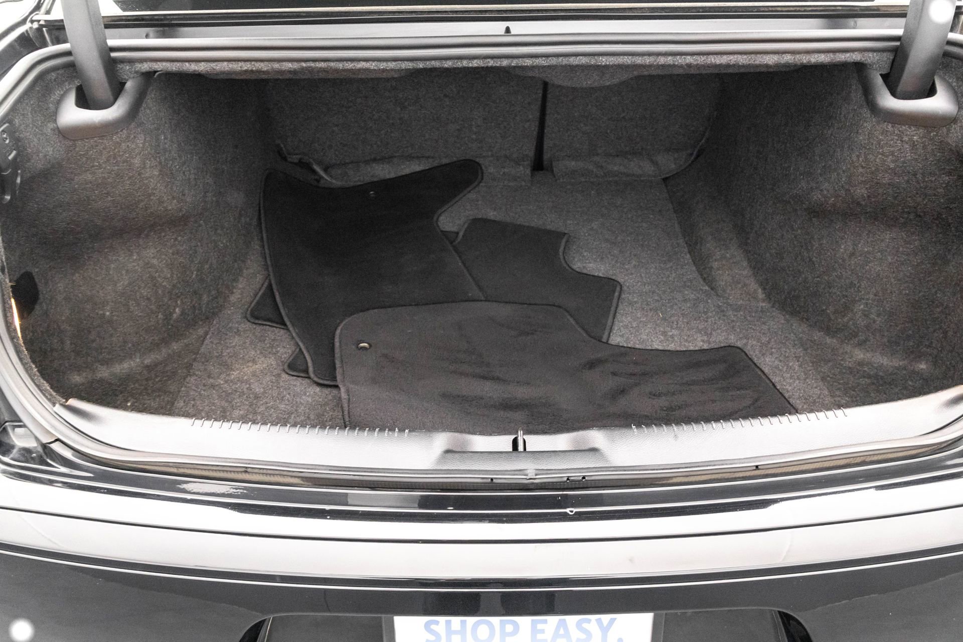 Used 2022 Chrysler 300 Touring w/ Sport Appearance Package image 31