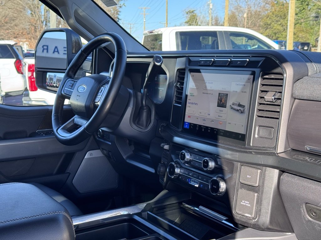 Used 2024 Ford F250 Lariat image 29