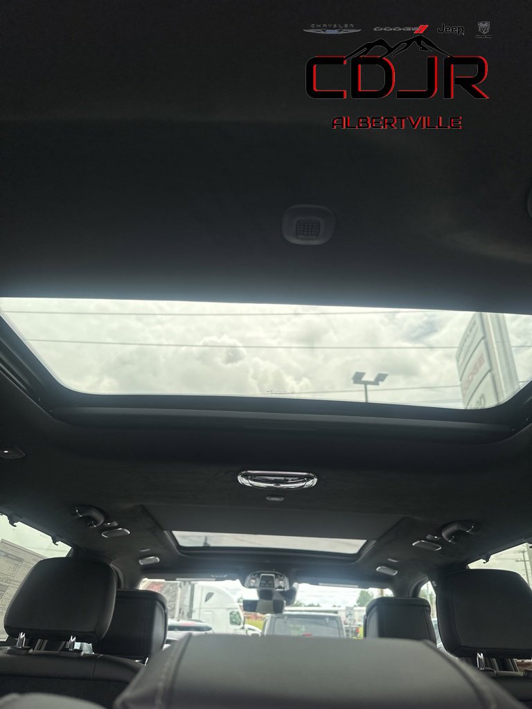 New 2024 Jeep Grand Wagoneer Series II w/ Quick Order Packagew 28T image 9