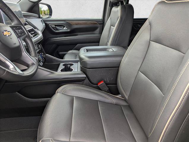 Used 2023 Chevrolet Suburban Premier RWD image 23