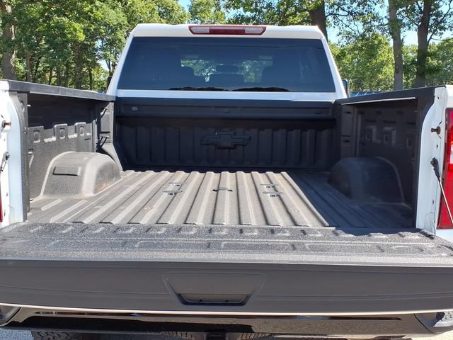 Used 2021 Chevrolet Silverado 2500 Custom w/ Custom Value Package AWD/4WD image 7