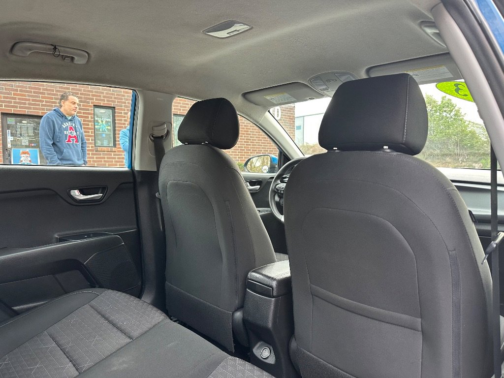 Used 2023 Kia Rio S w/ Technology Package image 17