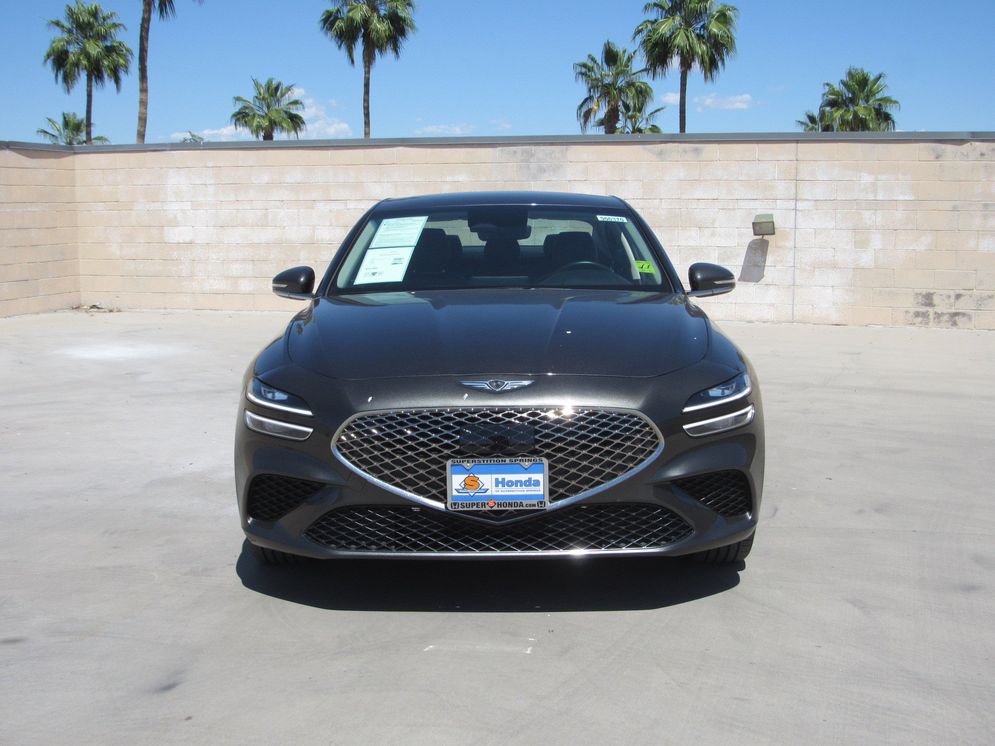 Used 2025 Genesis G70 2.5T image 3