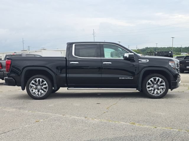 Used 2024 GMC Sierra 1500 Denali AWD/4WD image 6