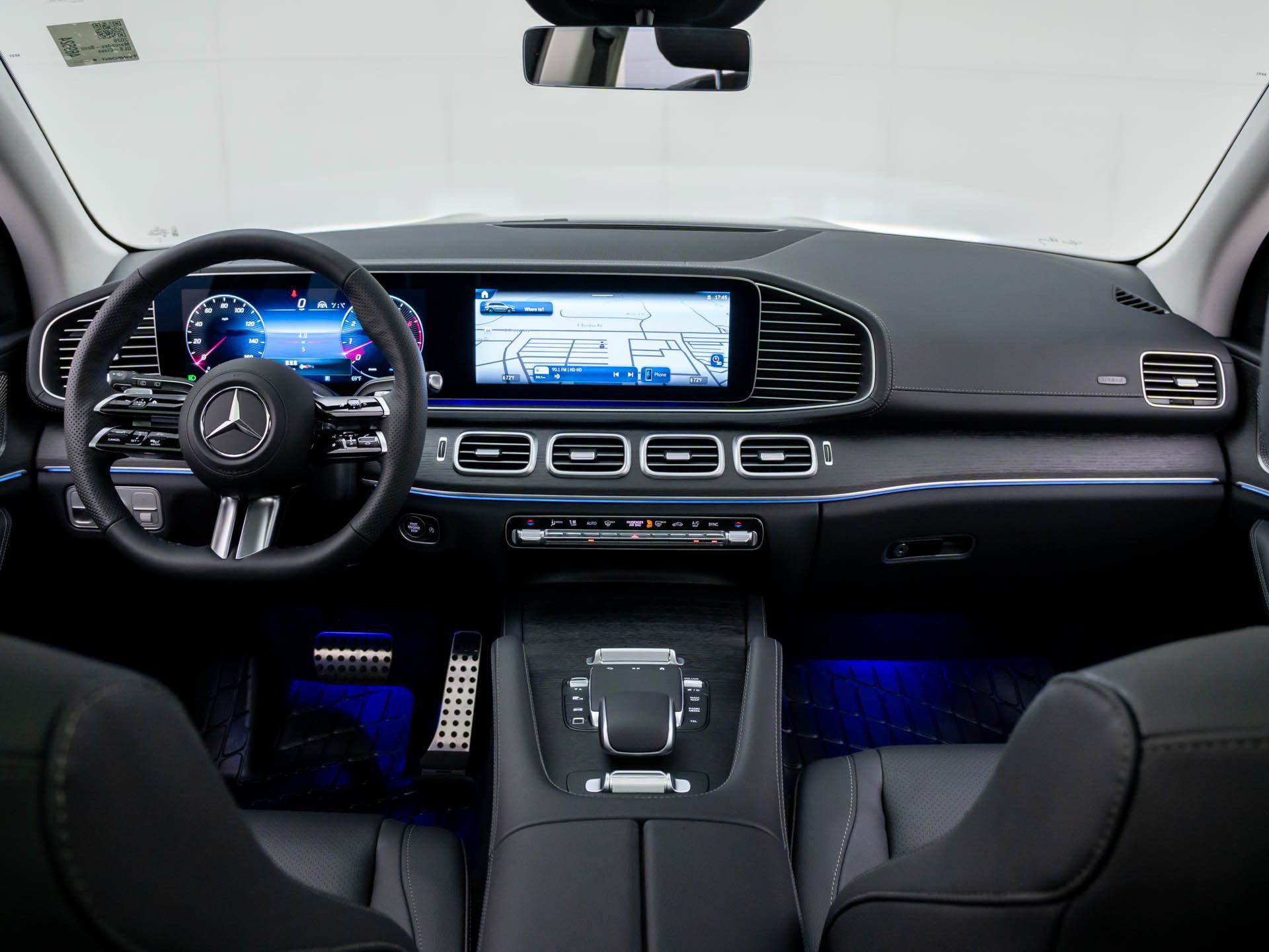 New 2026 Mercedes-Benz GLS 450 4MATIC image 10
