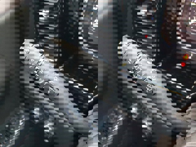 Used 2024 GMC Sierra 1500 SLT image 24