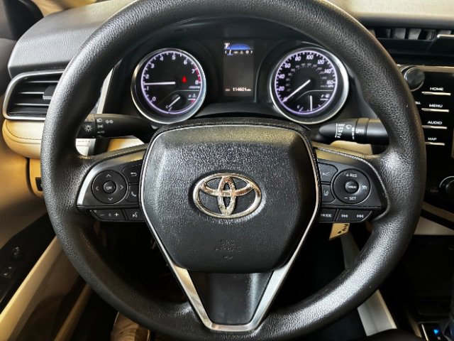 Used 2019 Toyota Camry LE FWD image 21