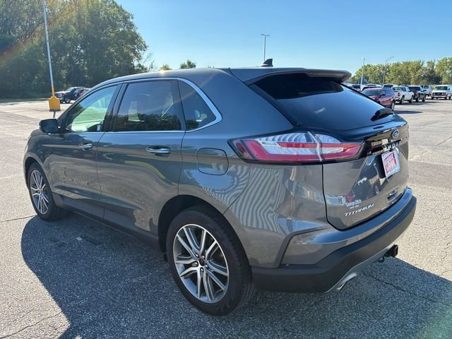 Used 2023 Ford Edge Titanium w/ Class II Trailer Tow Package AWD/4WD image 9