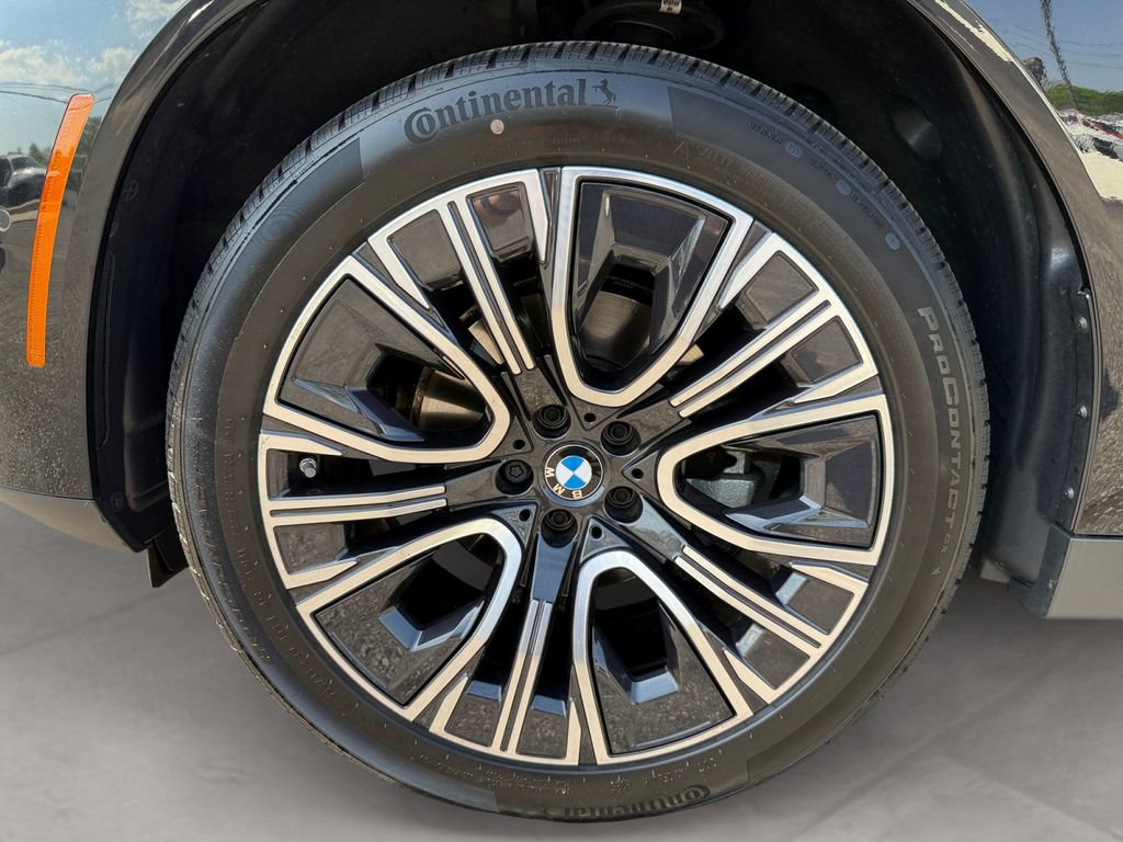 Certified 2025 BMW X3 xDrive30i w/ Premium Package AWD/4WD image 14