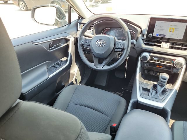 Used 2025 Toyota RAV4 LE FWD image 14