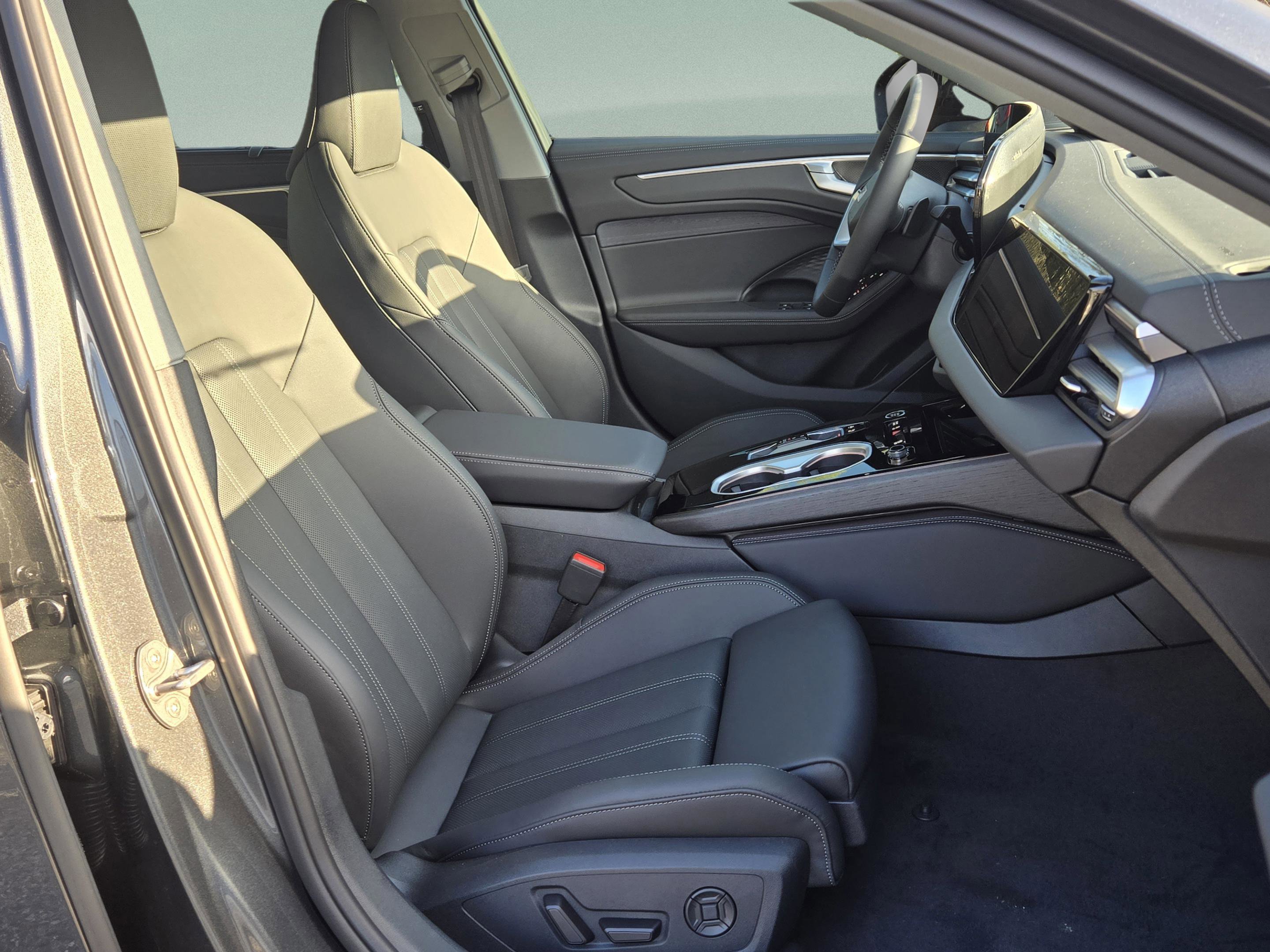 New 2026 Audi A6 Prestige AWD/4WD image 16