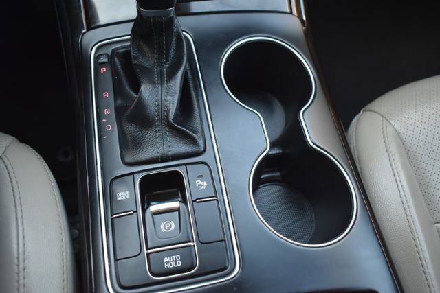 Used 2020 Kia Sorento EX image 32