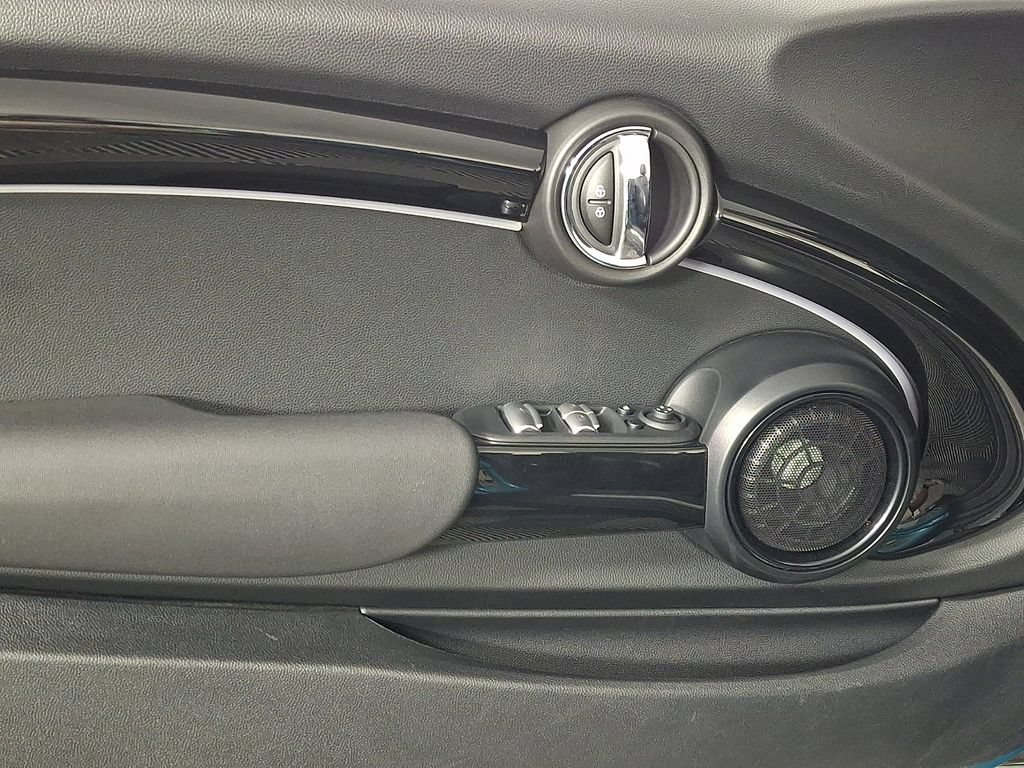 Used 2024 MINI Cooper S w/ Seaside Edition FWD image 14