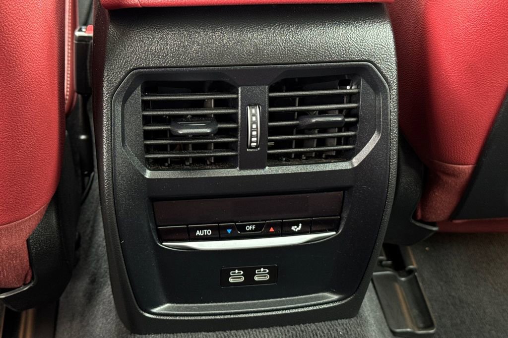 Used 2023 BMW i4 eDrive35 w/ Premium Package image 13