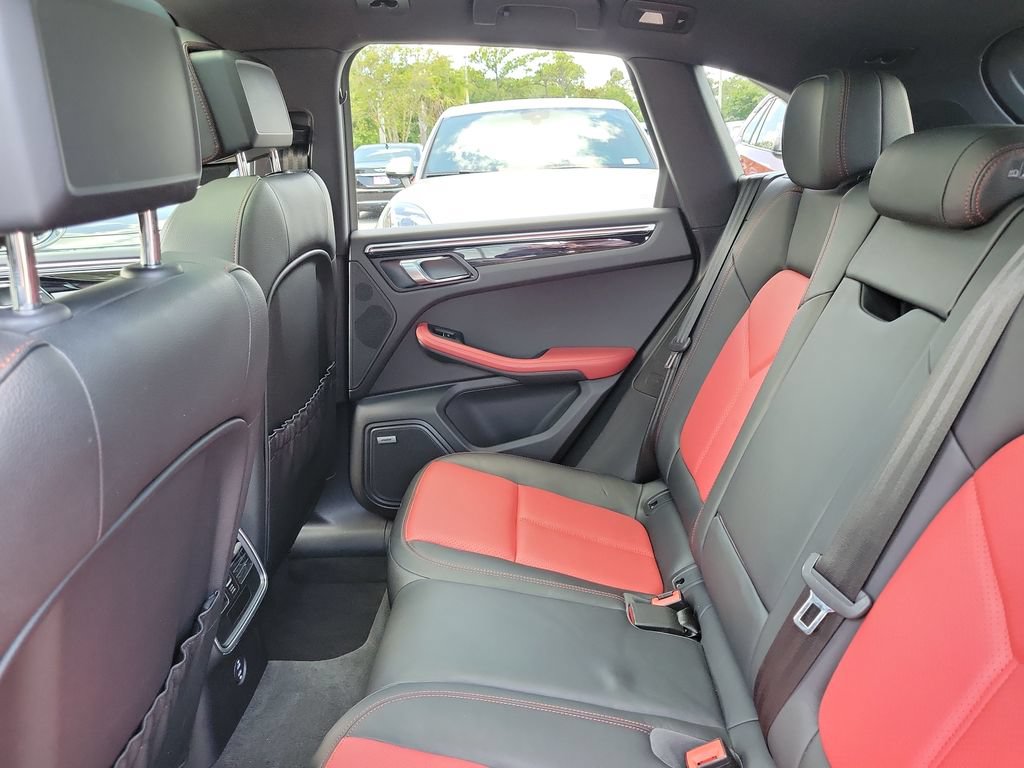 Used 2021 Porsche Macan S AWD/4WD image 25