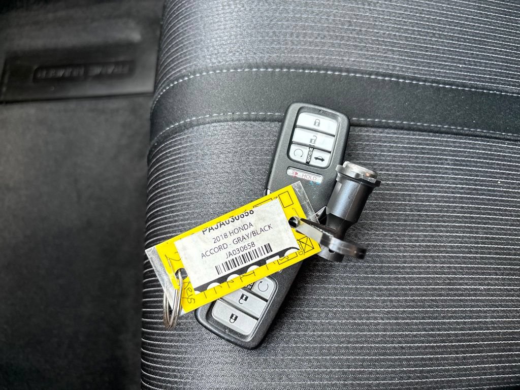 Used 2018 Honda Accord EX image 36