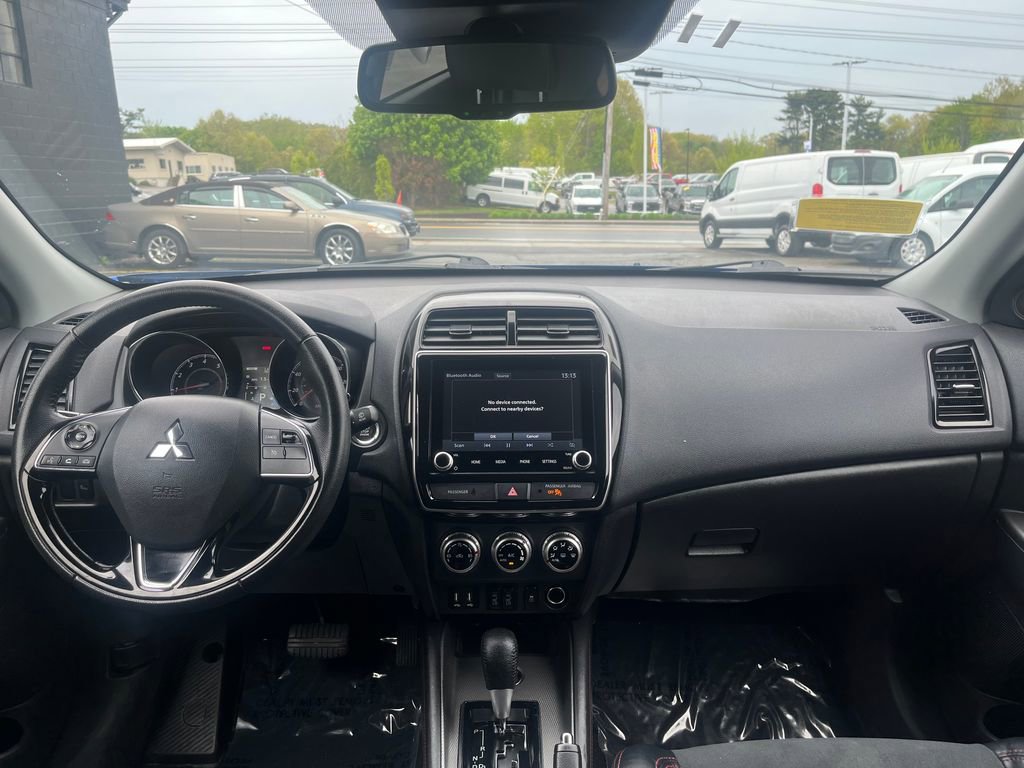 Used 2024 Mitsubishi Outlander Sport ES AWD/4WD image 18