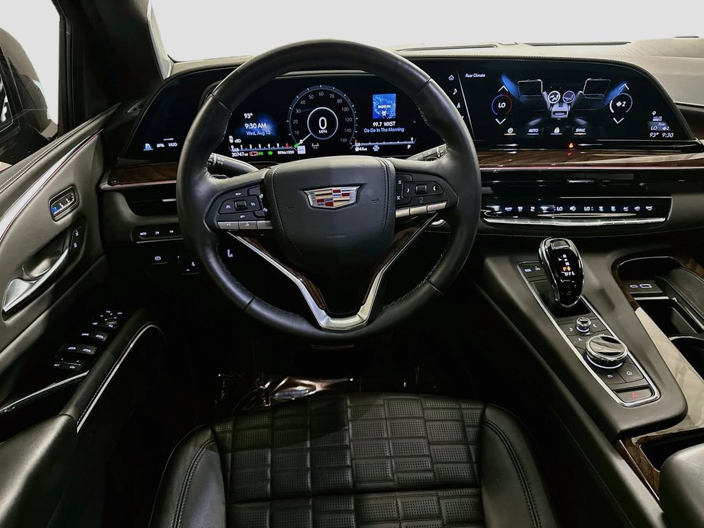 Used 2022 Cadillac Escalade Sport Platinum w/ LPO, ONYX Package AWD/4WD image 23