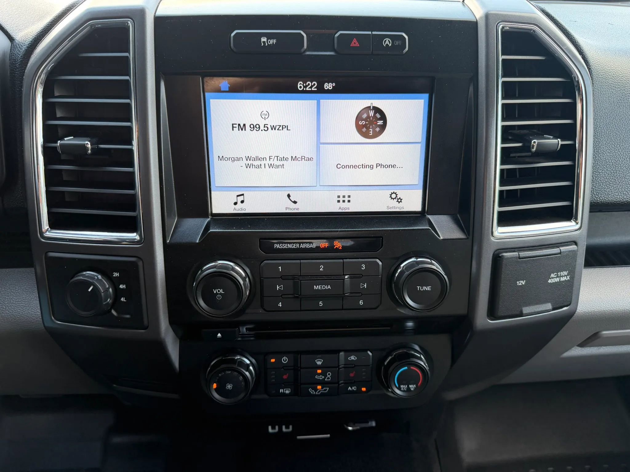 Used 2016 Ford F150 XLT w/ Equipment Group 302A Luxury AWD/4WD image 17