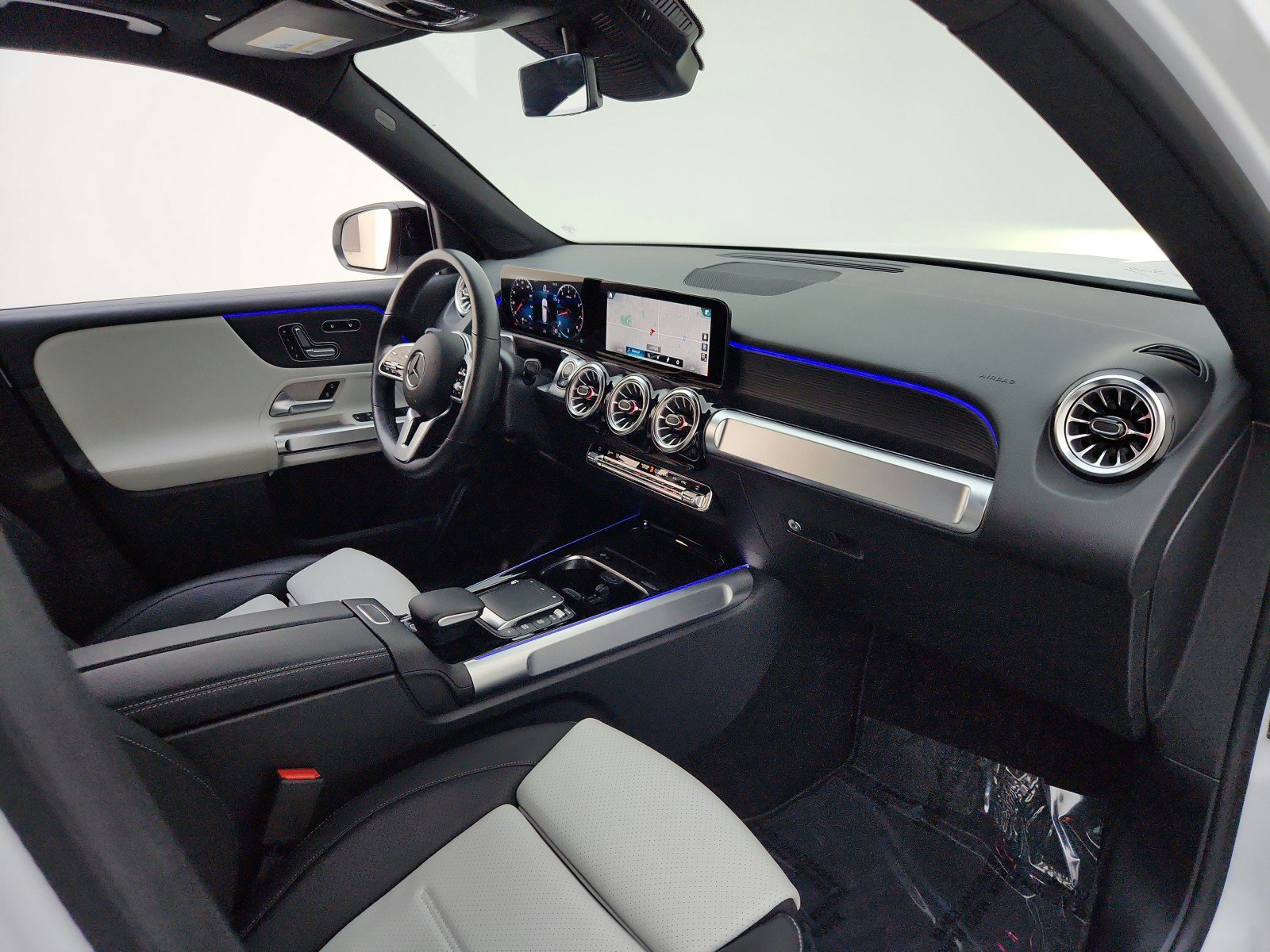 Certified 2022 Mercedes-Benz GLB 250 image 22
