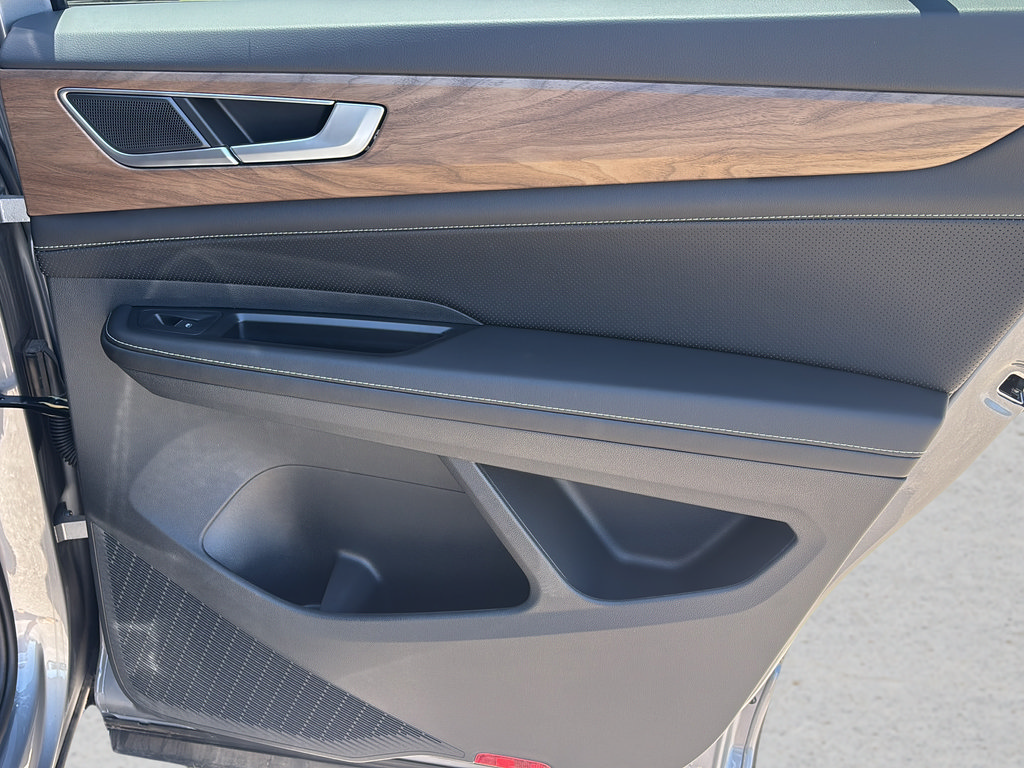 New 2026 Volkswagen Atlas SE AWD/4WD image 12