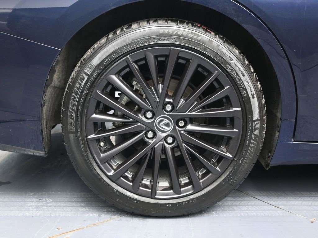 Used 2025 Lexus ES 350 w/ Premium Package image 14