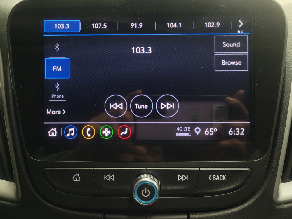 Used 2023 Chevrolet Malibu LT image 25