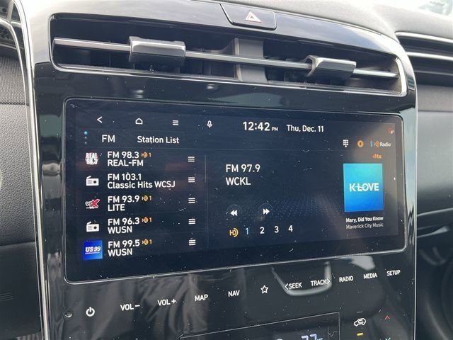 Used 2022 Hyundai Tucson Limited AWD/4WD image 22