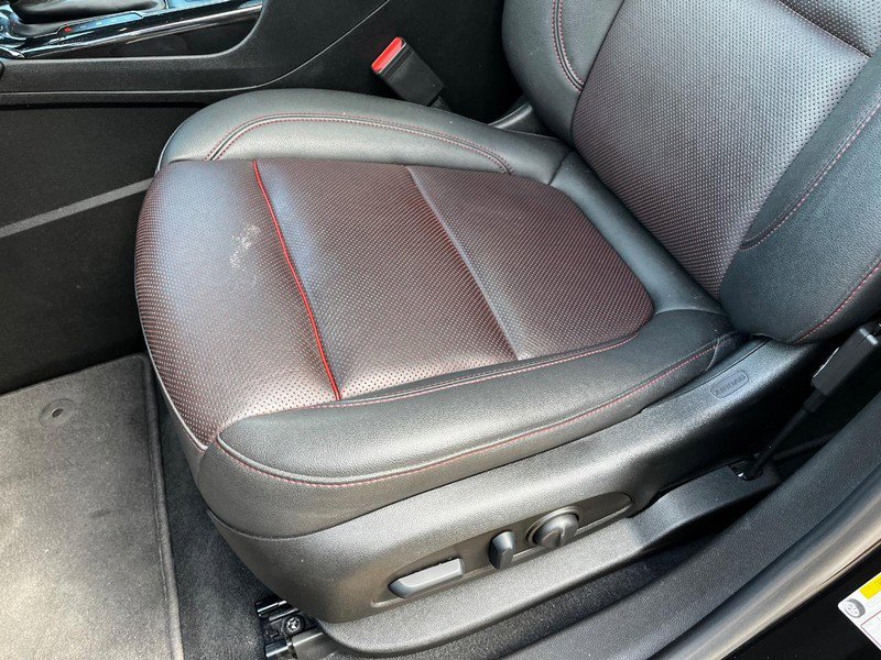 Used 2022 Chevrolet Blazer RS image 16