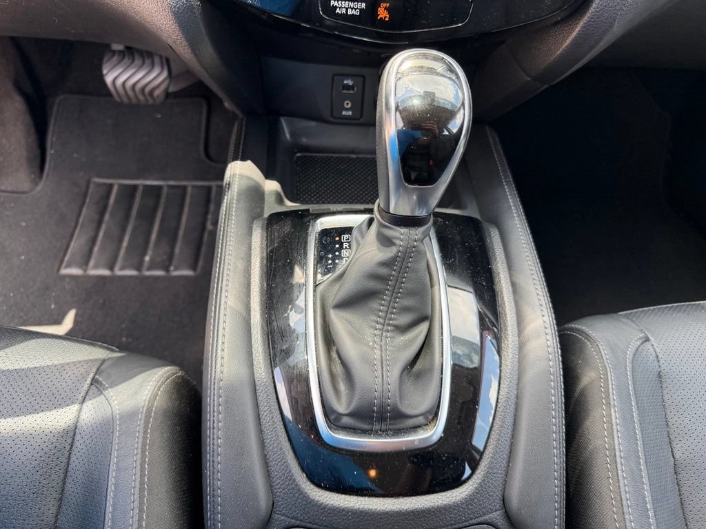 Used 2018 Nissan Rogue Sport SL w/ SL Premium Package FWD image 29