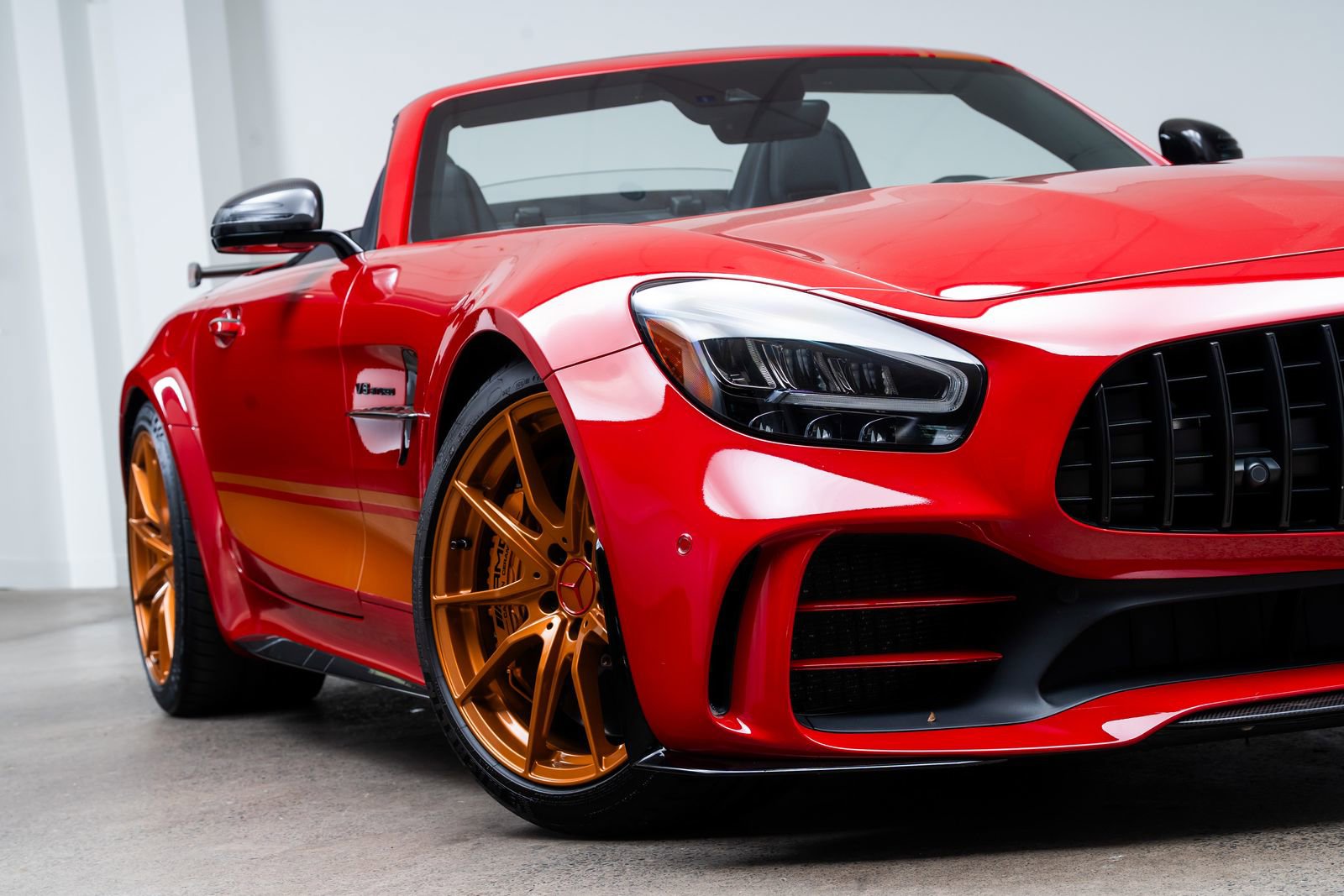 Used 2020 Mercedes-Benz AMG GT R image 9