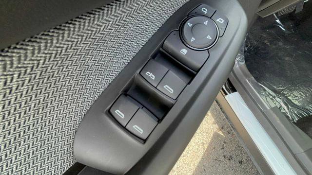 New 2026 Chevrolet TrailBlazer LT w/ Convenience Package AWD/4WD image 24