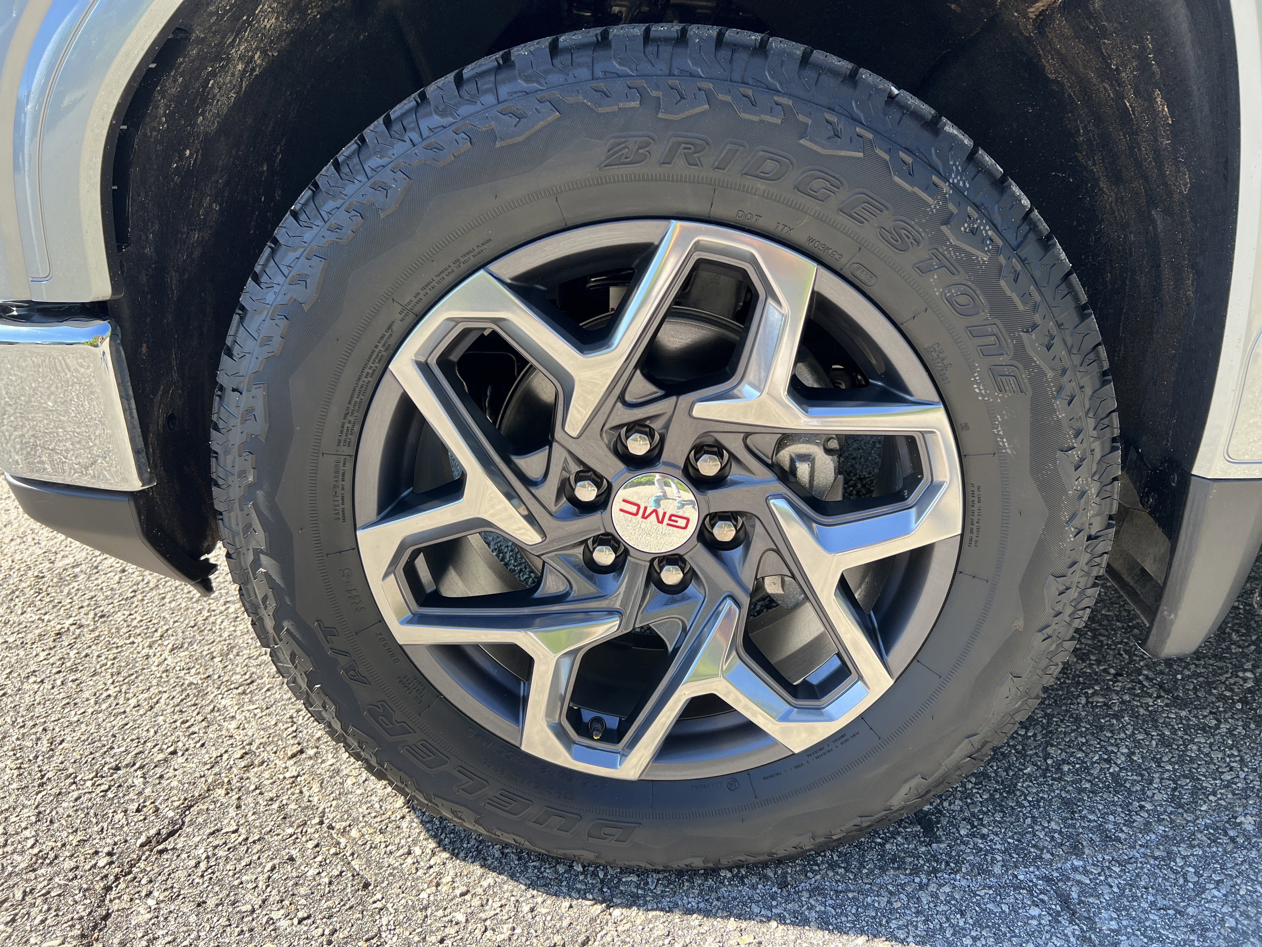 New 2026 GMC Sierra 1500 SLT w/ SLT Premium Package image 15