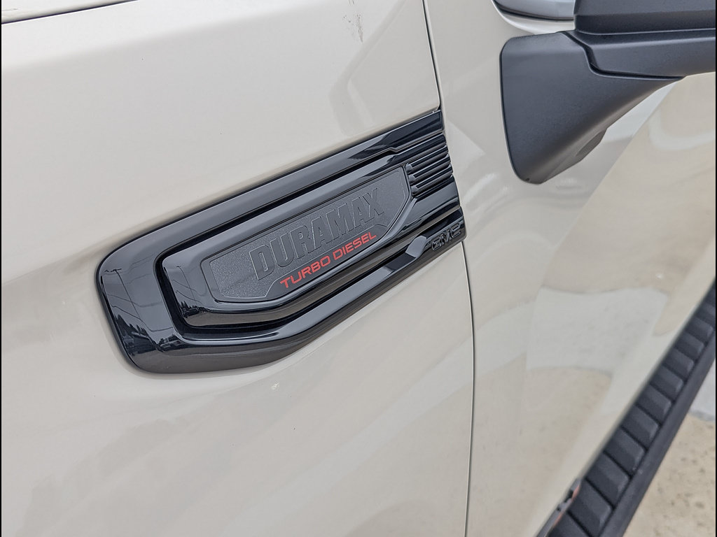 New 2026 GMC Sierra 1500 AT4 w/ AT4 Premium Package AWD/4WD image 11