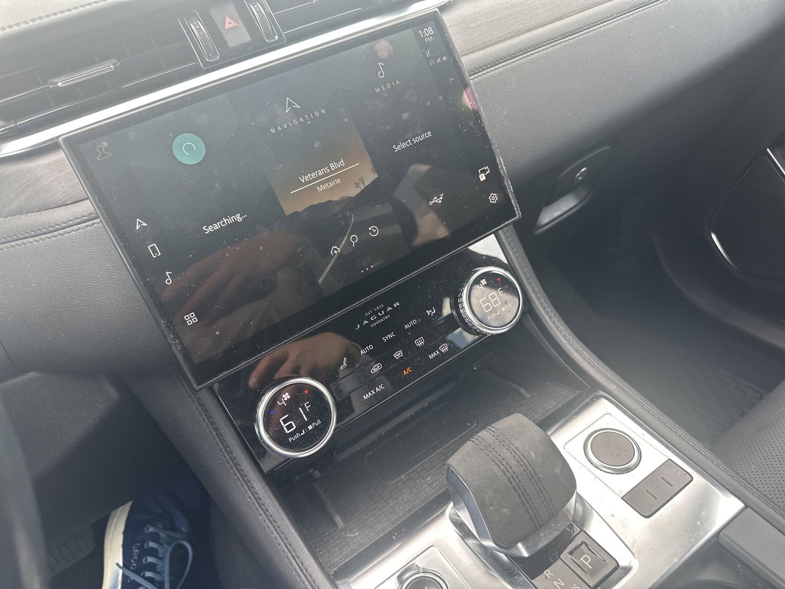 Used 2022 Jaguar F-PACE S image 4