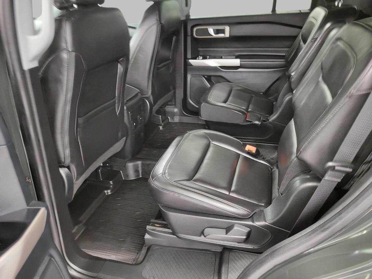 Used 2023 Ford Explorer XLT w/ Equipment Group 202A image 20