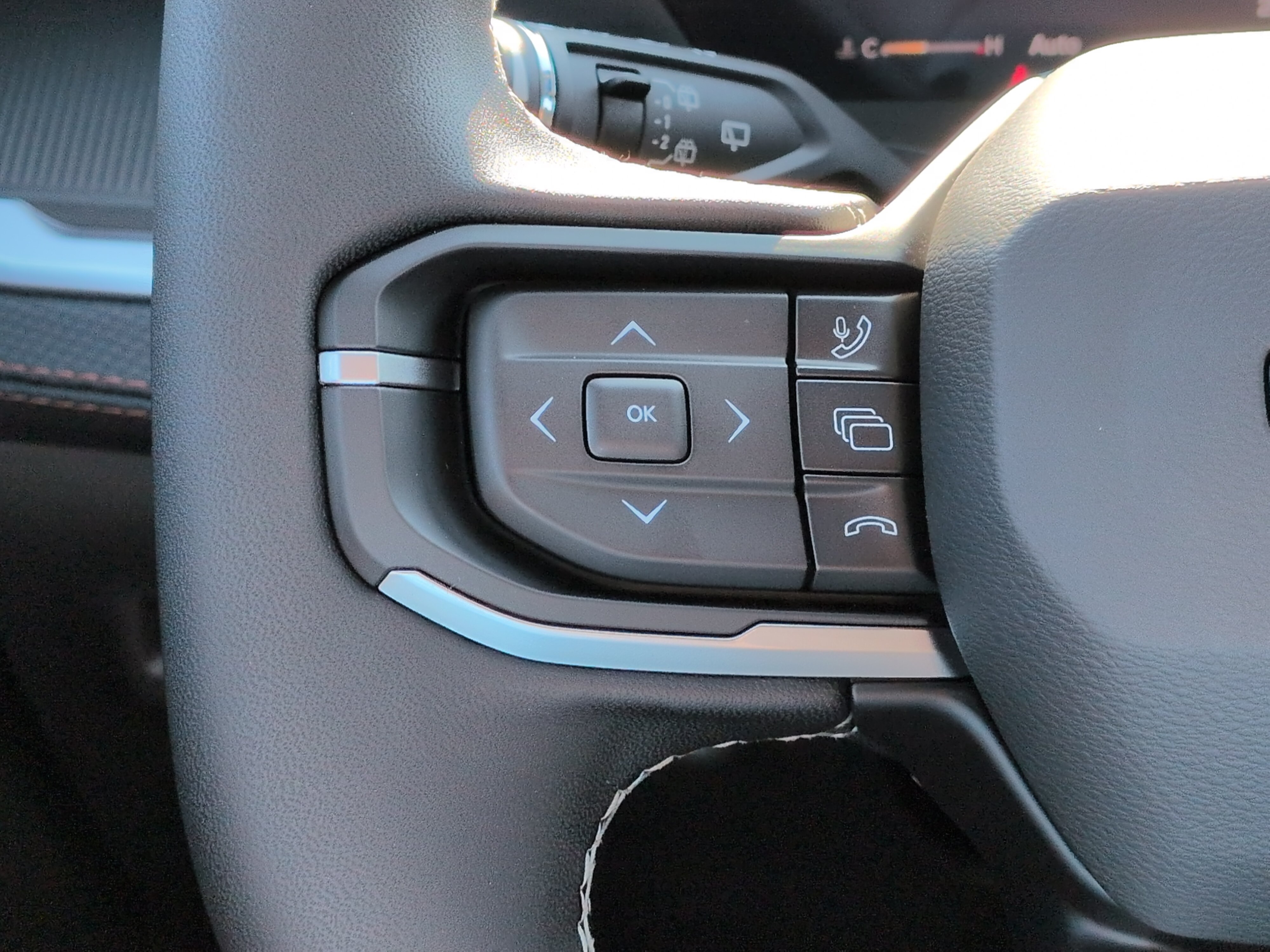 New 2026 Jeep Cherokee Overland AWD/4WD image 24