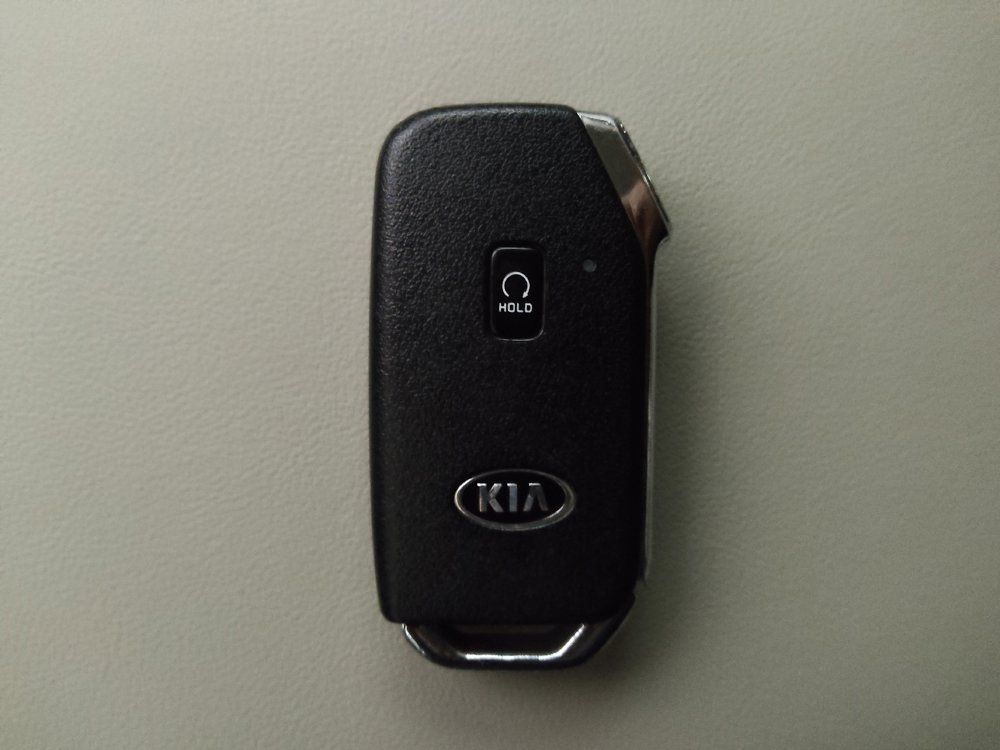 Used 2021 Kia Sorento S FWD image 32